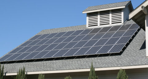 ​Tilburg trekt portemonnee voor zonnepanelen