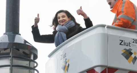 ​Lichtmast haalt fijnstof uit de lucht