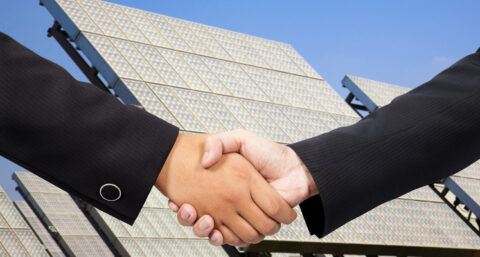 ​​​Mannen regelen de energiedeals