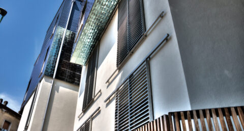 Dun schuifscherm is nauwelijks zichtbaar