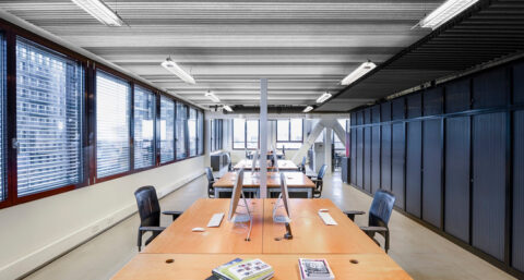 ​Plafond van vilt is een primeur