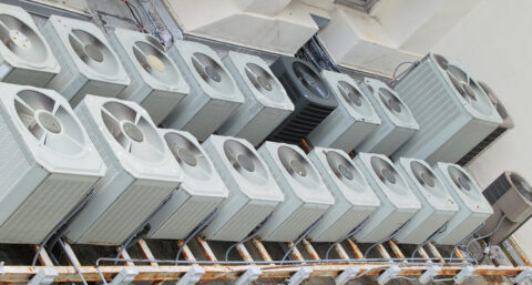 Gebrek gecertificeerde monteurs koudesystemen