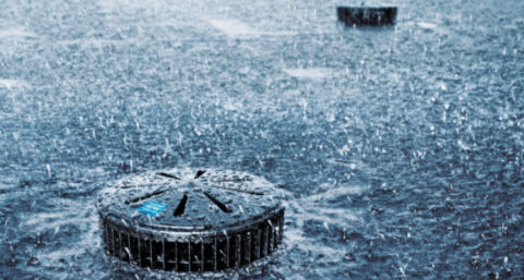 Vernieuwd systeem zuigt regenwater snel van dak