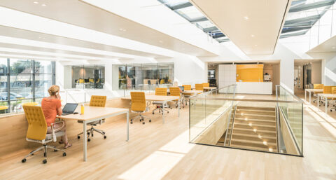 Juiste plafondkeuze draagt bij aan gezondheid en productiviteit