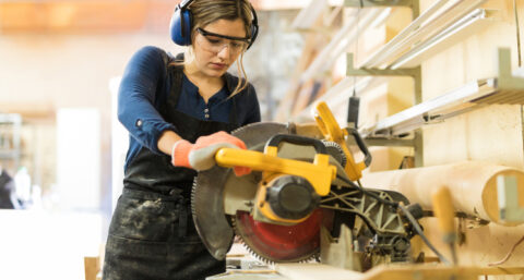 Krapte op arbeidsmarkt bouwsector zet door