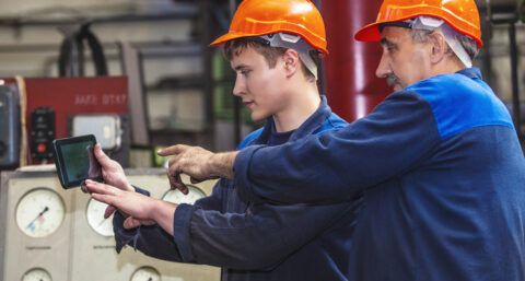 Werknemers met zwaar beroep halen pensionering minder vaak