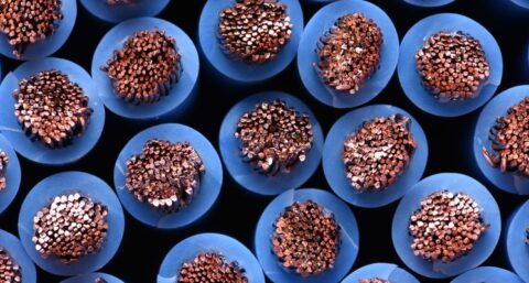 Voorgeïsoleerde transportleidingen