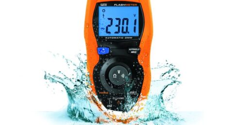 Installateur gebaat bij waterdichte apparatuur