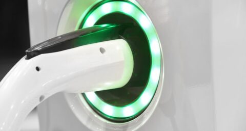 ​Enexis start met dynamisch opladen van elektrische auto