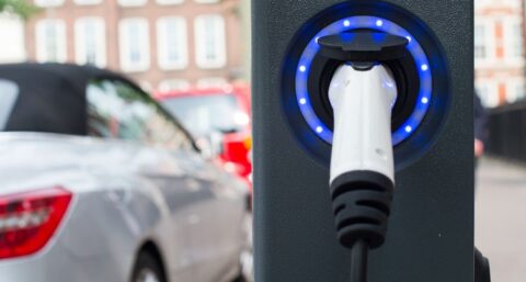 Slimme app moet frustratie elektrische rijders wegnemen