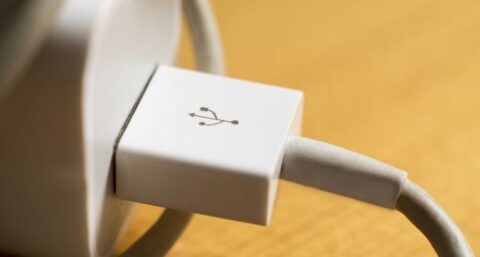 Energie uit water en wind opwekken kan met deze gadget