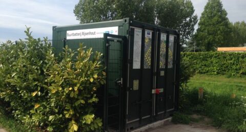 Buurtbewoners is Rijssenhout leveren hun stroom aan de buurtbatterij