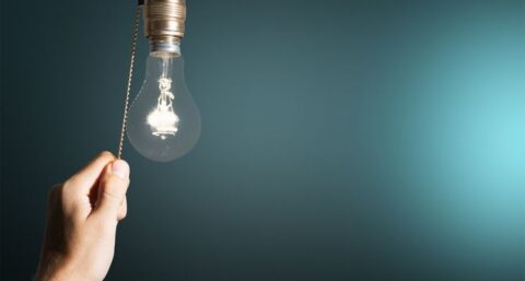 Jij doet toch ook `s avonds het licht uit?