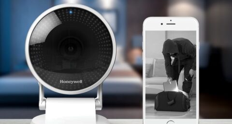 Nieuwe flexibele beveiligingscamera met slimme geluidsdetectie