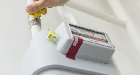 Huishouden is gemiddeld 18, 5 mille kwijt om van gas los te komen