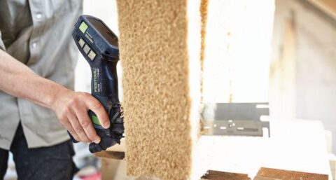 Compleet nieuw zaagsysteem voor isolatiemateriaal verlaagt werkbelasting