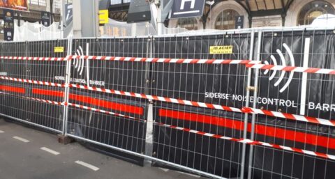 Geluidsschermen op de bouwplaats verminderen geluidsniveau met 20 dB(A)