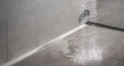 Rvs douchegoot op maat past in elke doucheruimte