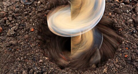 Boorbedrijven lappen regels aan hun laars