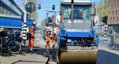 Gerecycled toiletpapier verwerkt tot geluidreducerend asfalt in Amsterdam IJburg