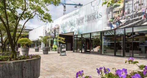 350.000 meter kabel voor het grootste winkelcentrum van Nederland