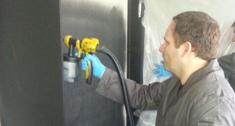 Verwarming aanbrengen met een verfspuit