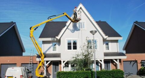 Gevelbekleding schoonmaken: waar moet je op letten?