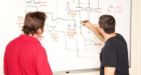 Mbo-Elektrotechniek klaar? Doorstuderen maar!