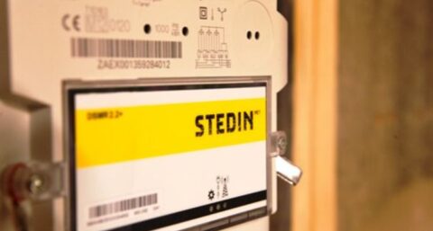 Stedin vraag eigenaren pv-panelen toestemming voor uitlezen slimme meter