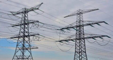 Liefde voor hoogspanningsmasten