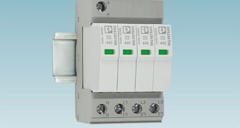 Overspanningsbeveiliging met 4+0-schakeling