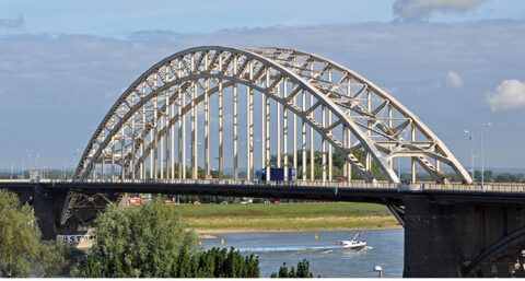 Tagpoint Training traint veilig werken op Waalbrug