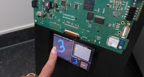 Elektronicafabrikant E.D.&A. maakt machines en apparaten slimmer met Artificiële Intelligentie