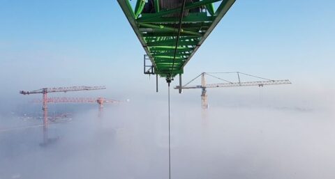 ‘Hijsen maar, zakken maar’