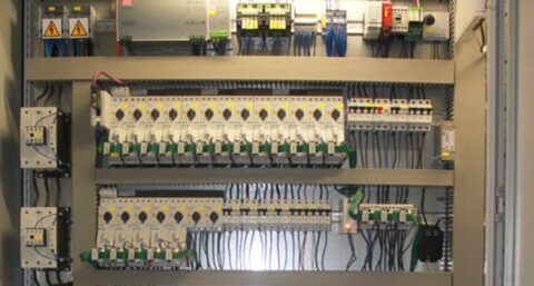 Levering apparatuur en materialen komt weer op gang