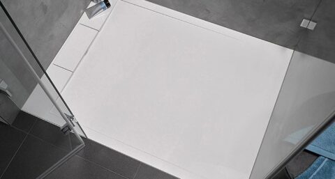 Nieuwe marmer-polymeer douchebak met randafvoer van HSK