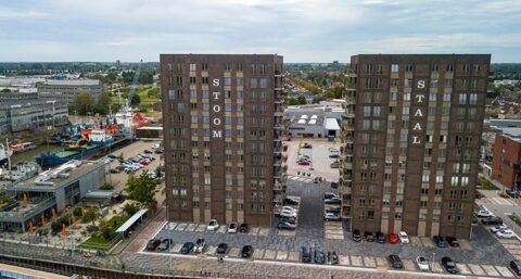 `Gouden` kozijn-/toproostercombinatie voor woontorens in historisch Ridderkerk