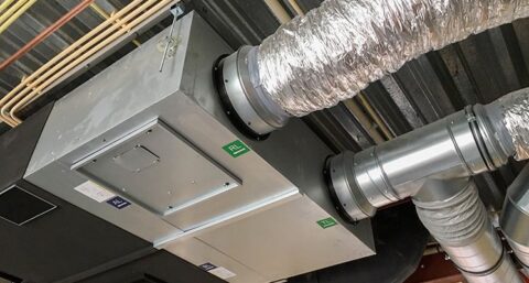 WTU balansventilatiesysteem voert constant zuivere, gezonde lucht aan in lokalen Roosendaalse basisschool en bespaart 50% energie