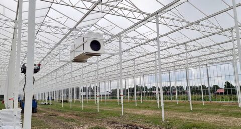 Eerste luchtbehandelingskasten op nieuwe kwekerij Schenkeveld geïnstalleerd