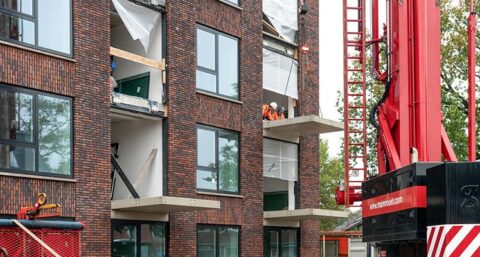 Nieuwe innovatieve droogmontage voor uitkragende balkons van VBI en Schöck