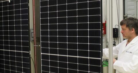 `Fraunhofer LeTID-test bewijst topkwaliteit van IBC SOLAR-modules’
