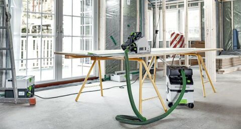 Compacte zuigkracht zonder kabel, geperfectioneerd voor de accumachines