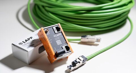 Stationair bewakingsapparaat voor datakabels