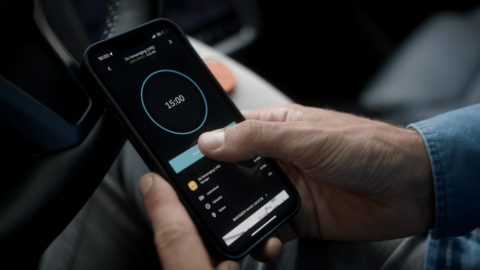 Plugz genomineerd voor Laadinfra Innovatie Award