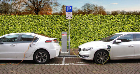 ‘Maak delen energie met buren mogelijk’