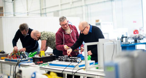 ‘Energietransitie loopt spaak door technicitekort’