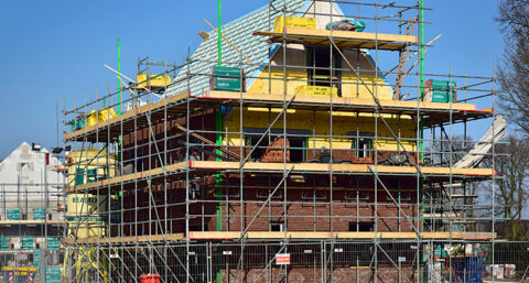 ‘Dereguleer woningmarkt grondig’