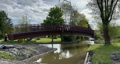 Composieten bruggenbouwer vindt nieuwe Noorse investeerders