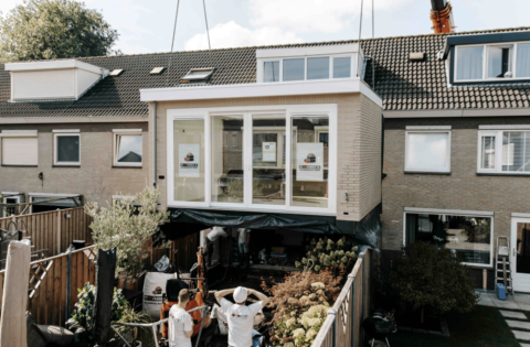 Prefab casco-aanbouw stoot 1,4 ton minder CO₂ uit dan traditionele methodes