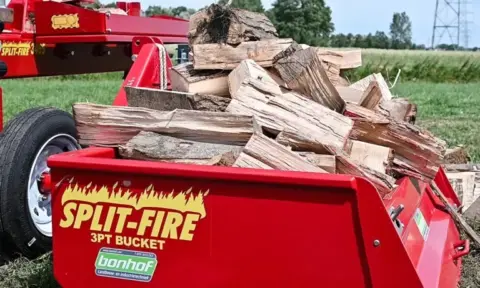 Hout kloven zonder gedoe? Ontdek de veiligheid en kracht van Split-Fire hout